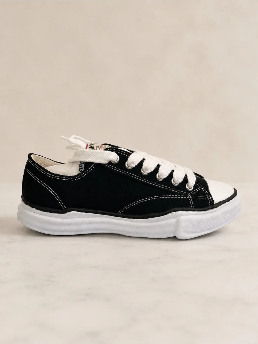 Maison Mihara Yasuhiro Peterson OG Sole Canvas Low Sneakers Black/White EU 44